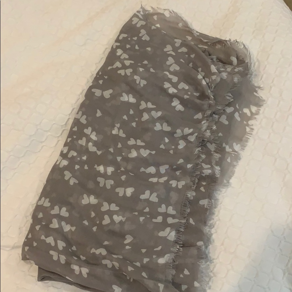 Light weight scarf